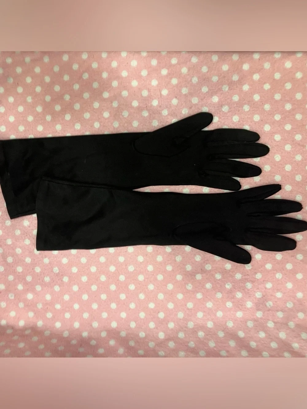 N/A closet gloves